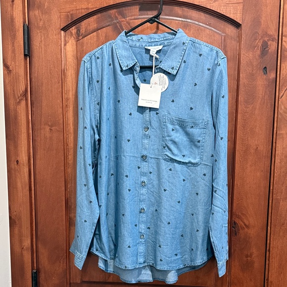 beachlunchlounge Tops - beachlunchlounge Denim Blue Button Down Shirt